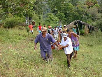 la comunidad electrificando